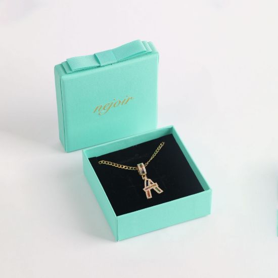 图片 letter necklace