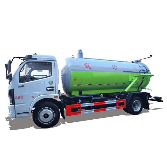 图片 8 square sewage suction trucks collect, transfer, clean and transport sludge and sewage, advanced structure, reliable performance
